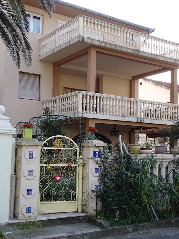 בודווה Apartament - Lisa מראה חיצוני תמונה